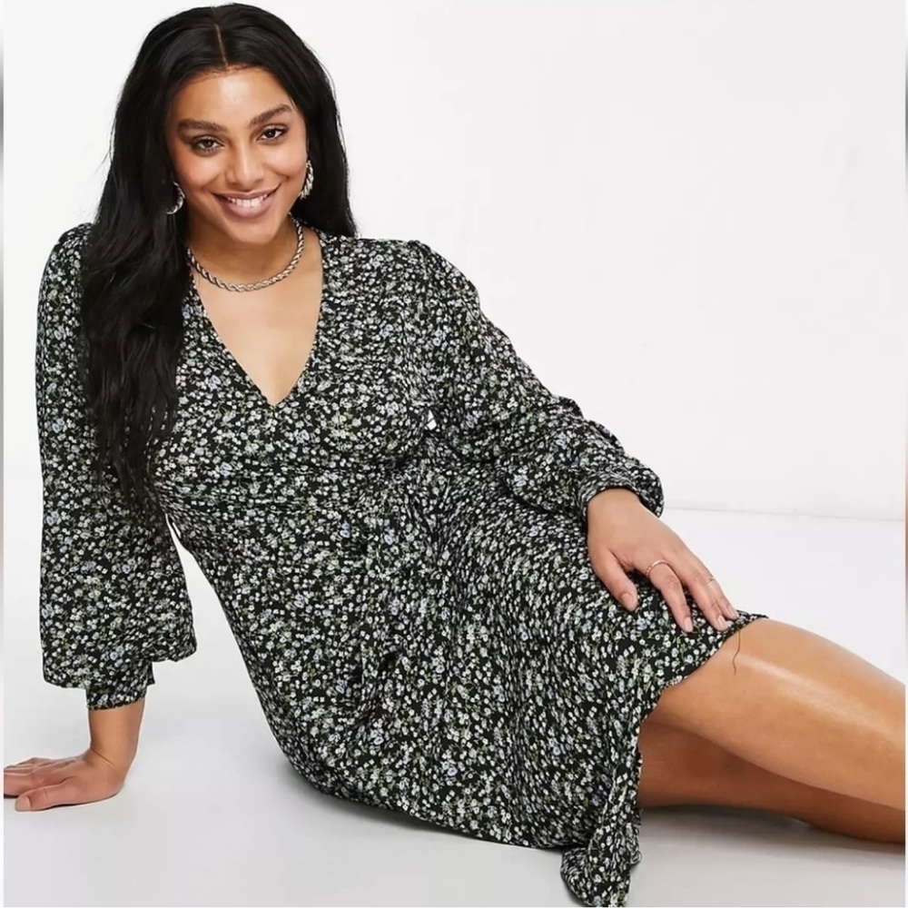 ASOS Misguided plus women's ditzy floral midi dress long sleeve